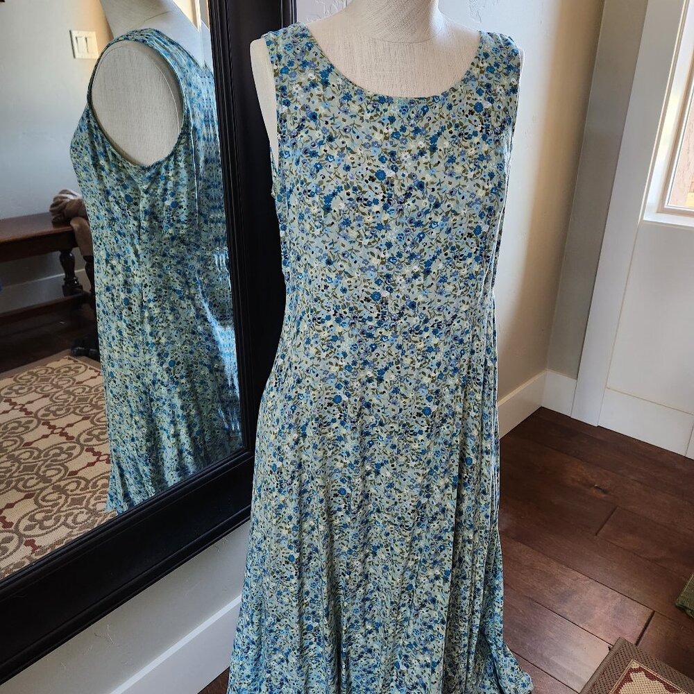 Connected Apparel Floral Blue Dress in Size 12 Measures 45" Long and 15" Bust